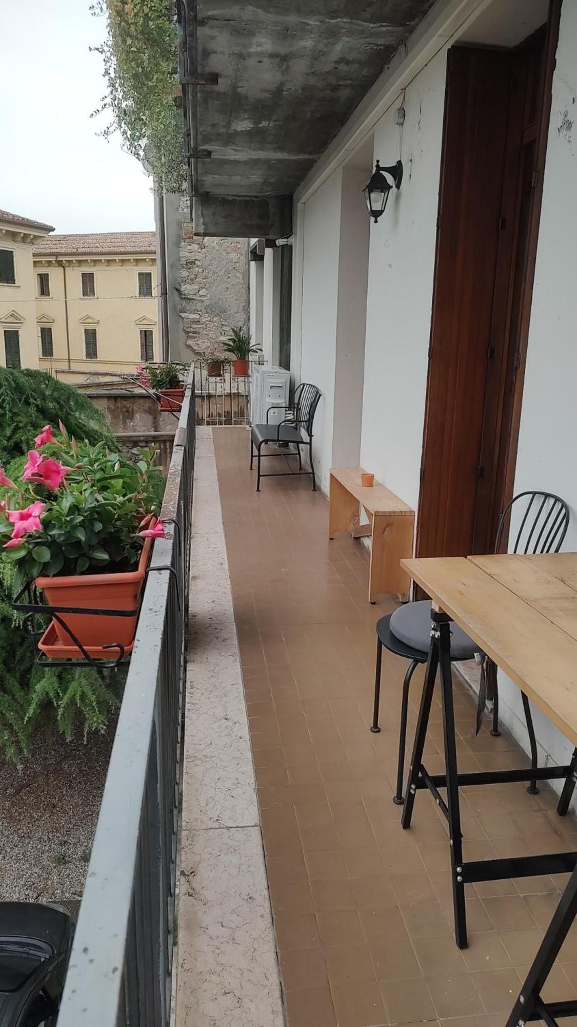 Verona Relax & Stay Apartments Εξωτερικό φωτογραφία